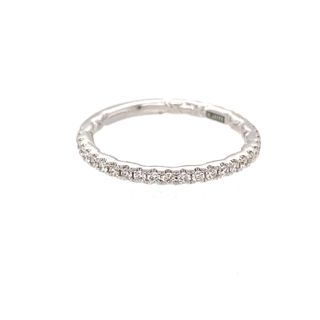 18K WHITE GOLD DIAMOND WEDDING BAND SIZE 6 WITH 30=0.30TW ROUND G-H SI1-SI2 DIAMONDS