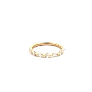 14K YELLOW GOLD DIAMOND ANNIVERSARY RING SIZE 6 WITH 4=0.28TW MARQUISE G-H SI1 DIAMONDS AND 3=0.15TW ROUND G-H SI1 DIAMONDS   (1.67 GRAMS)