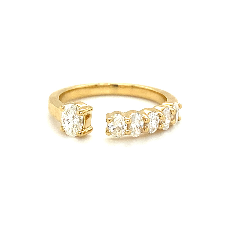 18K YELLOW GOLD DIAMOND FASHION RING SIZE 6.5 WITH ONE 0.27CT OVAL I SI1 DIAMOND AND 5=0.52TW OVAL I SI1-SI2 DIAMONDS