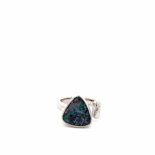 STERLING SILVER BEZEL RING SIZE 7 WITH ONE TRIANGLE AUSTRALIAN BOULDER OPAL   (5.78 GRAMS)