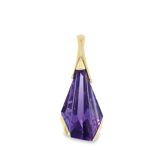 14K YELLOW GOLD PENDANT WITH ONE APPROX 17.00CT  AMETHYST GRAM WEIGHT:  8.572  (ESTATE ITEM:  ALL SALES FINAL  AS IS  NO WARRANTY)