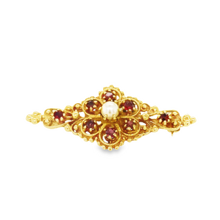 14K YELLOW GOLD PIN WITH 8=0.50TW ROUND GARNETS AND ONE 4.00MM ROUND PEARL GRAM WEIGHT: 4.178 (ESTATE ITEM:  ALL SALES FINAL  AS IS  NO WARRANTY)