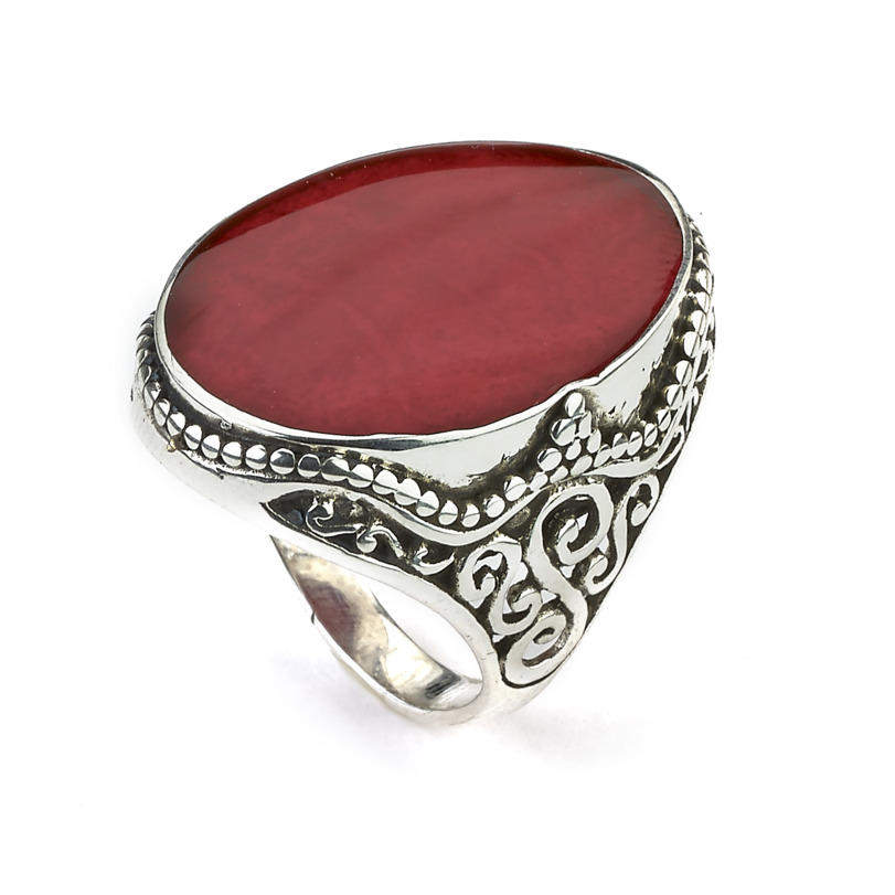 SAMUEL B COLLECTION HEIRESS STERLING SILVER SCROLL BEZEL RING SIZE 8 WITH OVAL CORAL
