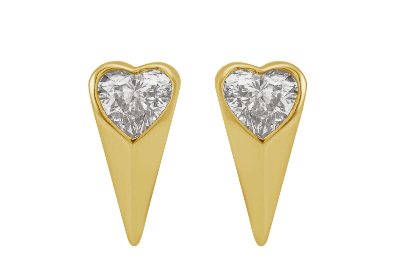 14K YELLOW GOLD STUD DIAMOND EARRINGS WITH 2 = 0.27TW HEART H SI1-SI2 DIAMONDS   (1.74 GRAMS)