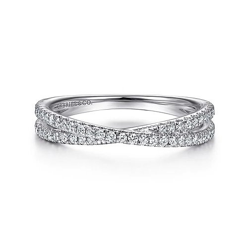 14K WHITE GOLD STACKABLE DIAMOND ANNIVERSARY RING SIZE 6.5 WITH 56=0.27TW ROUND G-H SI2 DIAMONDS   (2.58 GRAMS)