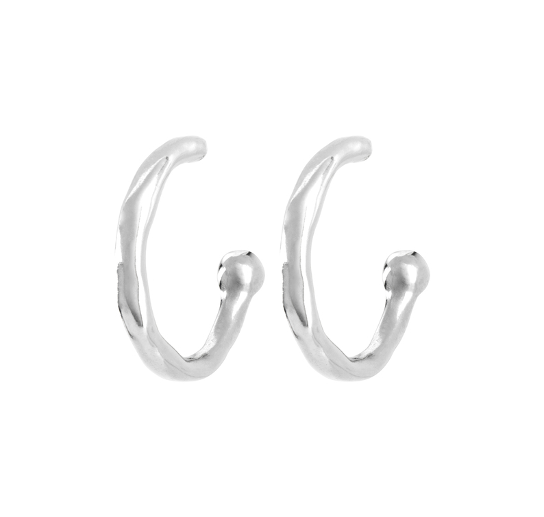 UNO DE 50 SILVER PLATED HOOP EARRINGS