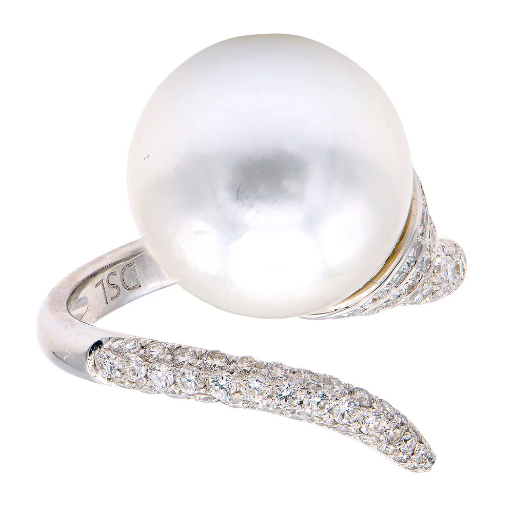 18K WHITE GOLD RING SIZE 7 WITH ONE = 13.00X14.00MM SOUTH SEA PEARL AND 85 = 0.79TW ROUND H-I SI2-I1 DIAMONDS