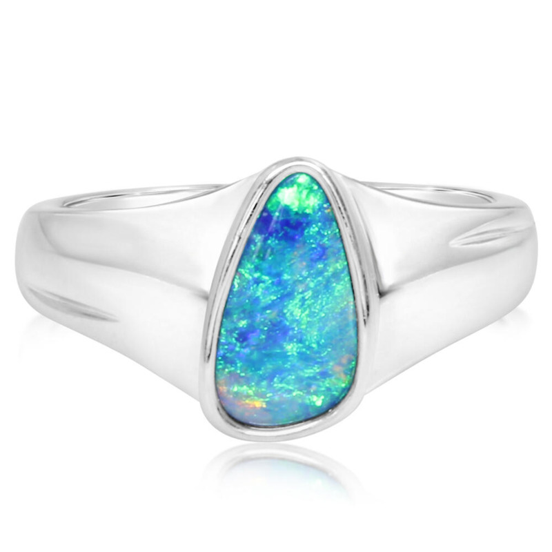 STERLING SILVER BEZEL RING SIZE 7 WITH ONE FREEFORM OPAL DOUBLET    (3.60 GRAMS)