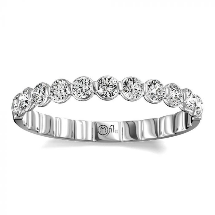 14K WHITE GOLD DIAMOND ANNIVERSARY RING SIZE 7 WITH 11=0.82TW ROUND H-I SI1 DIAMONDS   (2.231 GRAMS)