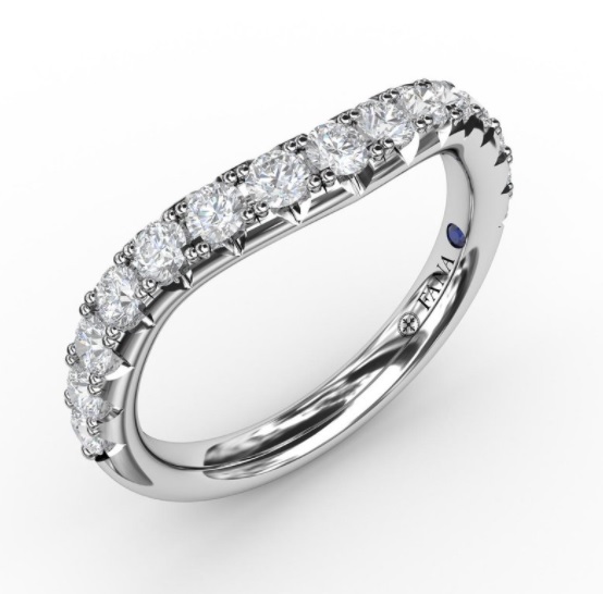 14 KARAT WHITE GOLD DIAMOND ANNIVERSARY RING SIZE 6.5 WITH 15=0.68TW ROUND G-H COLOR VS2-SI1 CLARITY DIAMONDS AND ONE ROUND BLUE SAPPHIRE   (3.25 GRAMS)