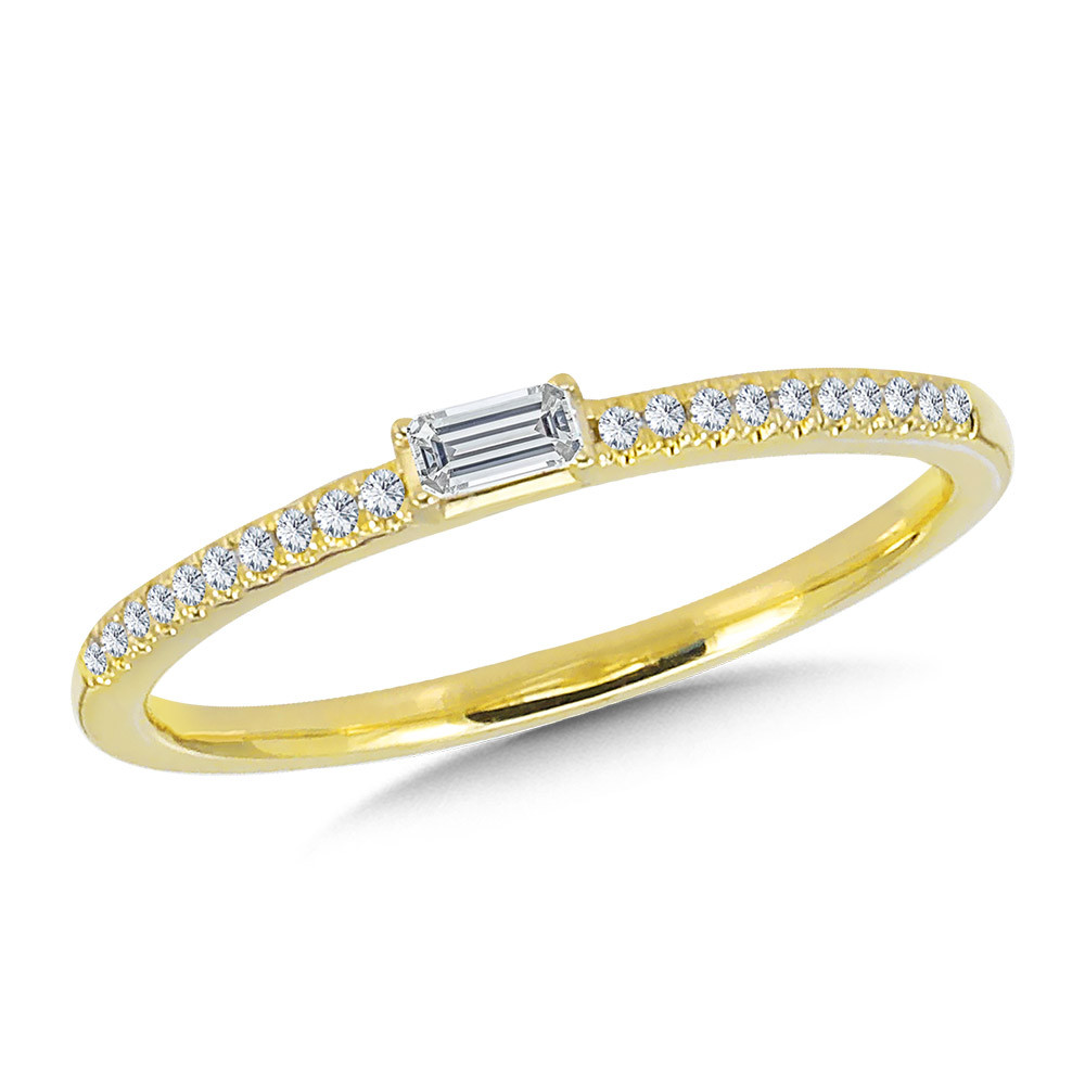 14K YELLOW GOLD DIAMOND FASHION RING SIZE 7 WITH 20=0.14TW ROUND H-I I1 DIAMONDS AND ONE BAGUETTE H-I I1 DIAMOND   (1.65 GRAMS)