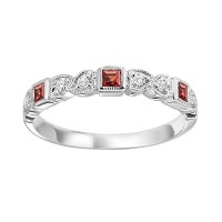 10K WHITE GOLD STACKABLE RING SIZE 7 WITH 3=0.14TW PRINCESS GARNETS AND 6=0.10TW ROUND H-I SI2-I1 DIAMONDS   (1.56 GRAMS)