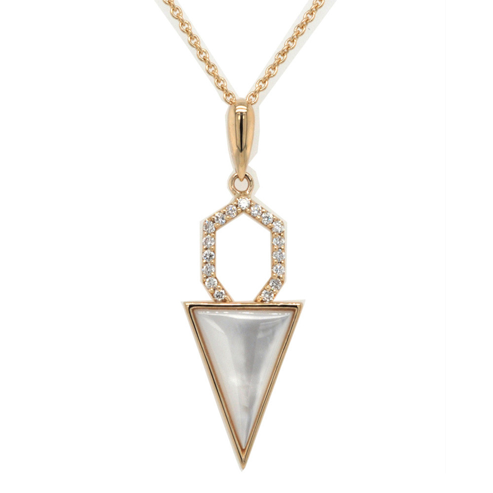 14K YELLOW GOLD PENDANT WITH ONE 1.56CT TRIANGLE MOTHER OF PEARL AND 17=0.10TW ROUND H-I I1 DIAMONDS 18