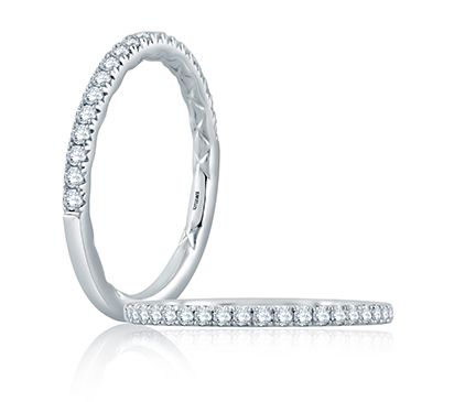 18K WHITE GOLD DIAMOND WEDDING BAND SIZE 6 WITH 20=0.24TW ROUND G-H SI1 DIAMONDS  (2.84 GRAMS)