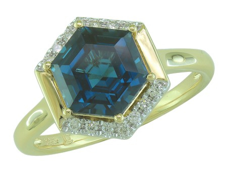 14K YELLOW GOLD RING SIZE 7 WITH ONE 2.72CT HEXAGON LONDON BLUE TOPAZ AND 14=0.10TW ROUND H-I SI2 DIAMONDS    (3.94 GRAMS)