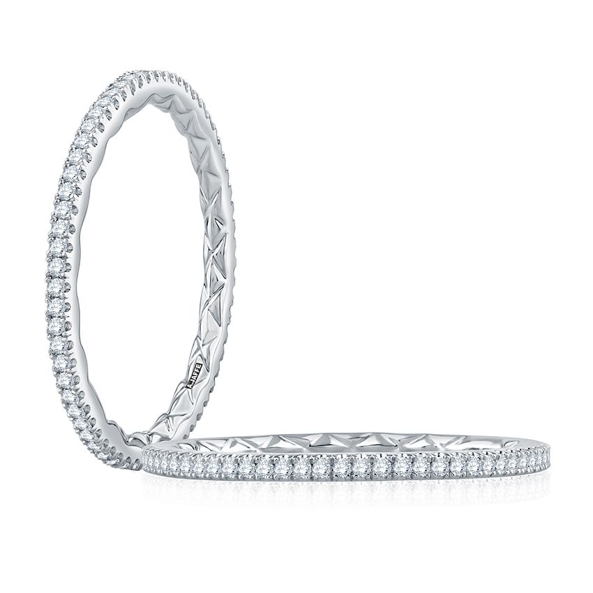 18K WHITE GOLD ETERNITY DIAMOND ANNIVERSARY RING SIZE 6 WITH 36=0.50TW ROUND G-H SI1 DIAMONDS   (2.57 GRAMS)