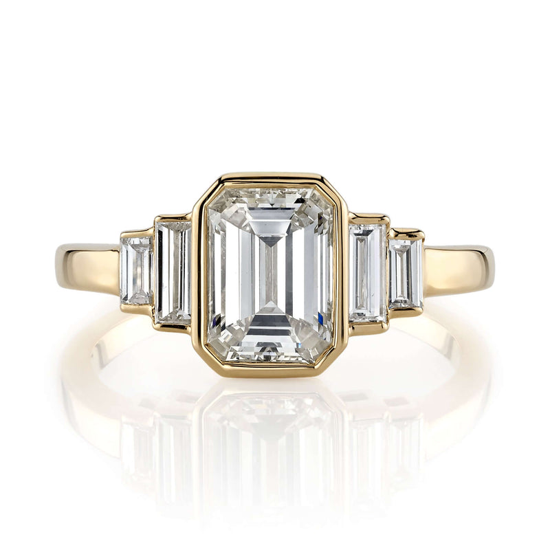 Single Stone 18kt Yellow Gold Emerald Cut 2.07 CT Center Stone  