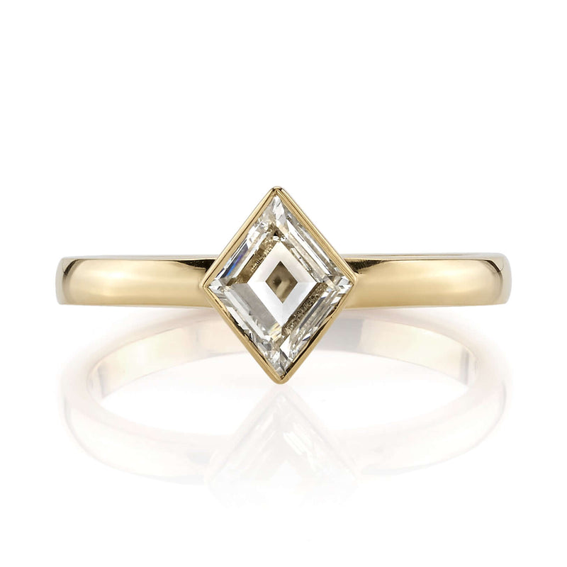 Single Stone 18kt Yellow Gold Wyler Ring Bezel Set Engagement Ring