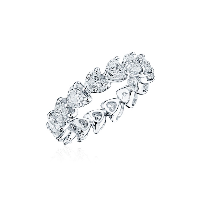 Korman Signature 18kt White Gold Chasing Heart Diamond Eternity Band