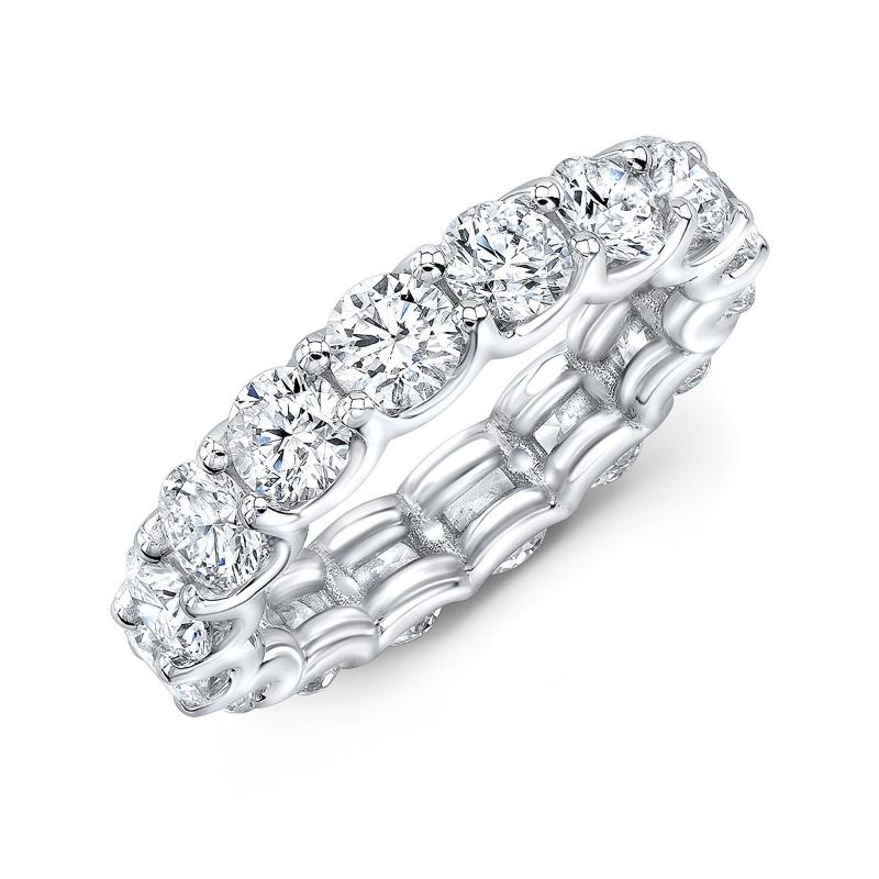 18kt 5.96ct Round Diamond Eternity Band