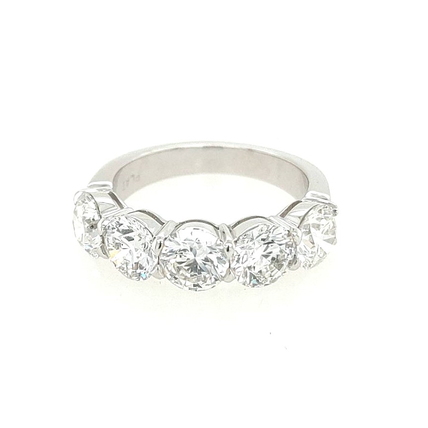 Platinum 2.50ctw 5 H Vs2 Round Diamond Gia Shared Prong Band 1/2way Band Size 6.5