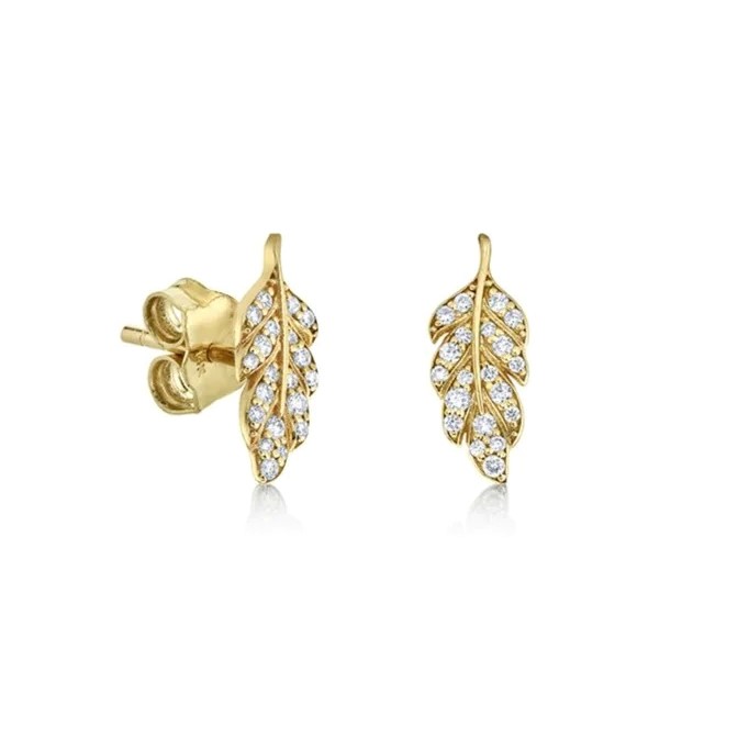 14kt Small Feather Stud Earring