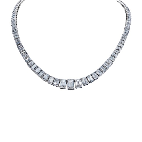 18kt Graduated Emerald Cut Diamond Tennis Necklace