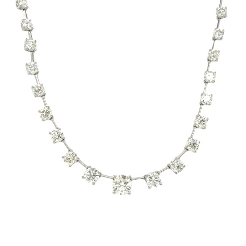 18kt Graduated Pront Set Station Diamond Necklace