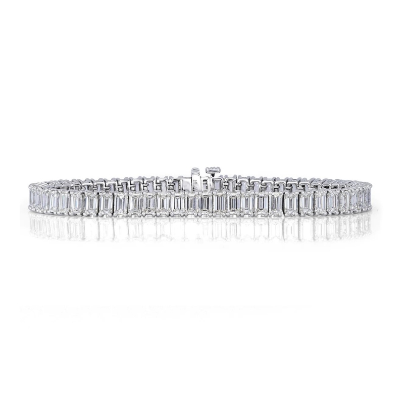 18kt 13ct Emerald Cut Diamond Tennis Bracelet