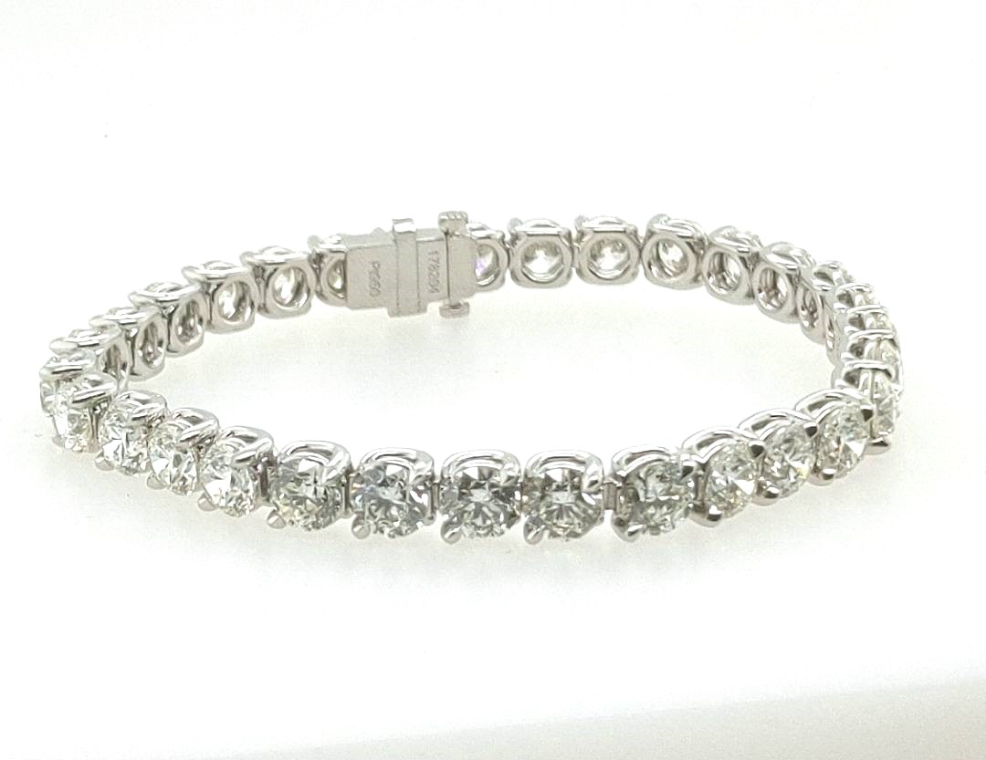 12 ct. Diamond Tennis Bracelet (7 in) | Shane Co.