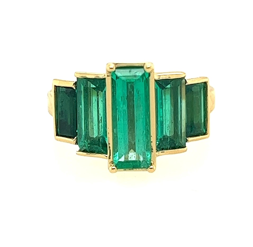 18kt Five Stone Emerald Ring