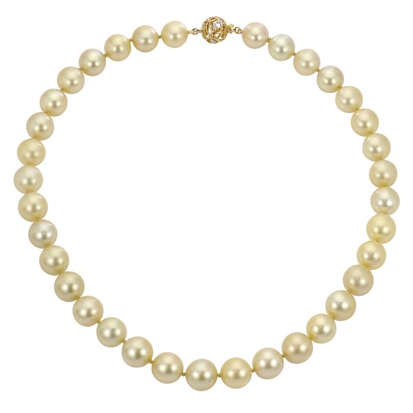 18kt Golden South Sea Pearl Necklace