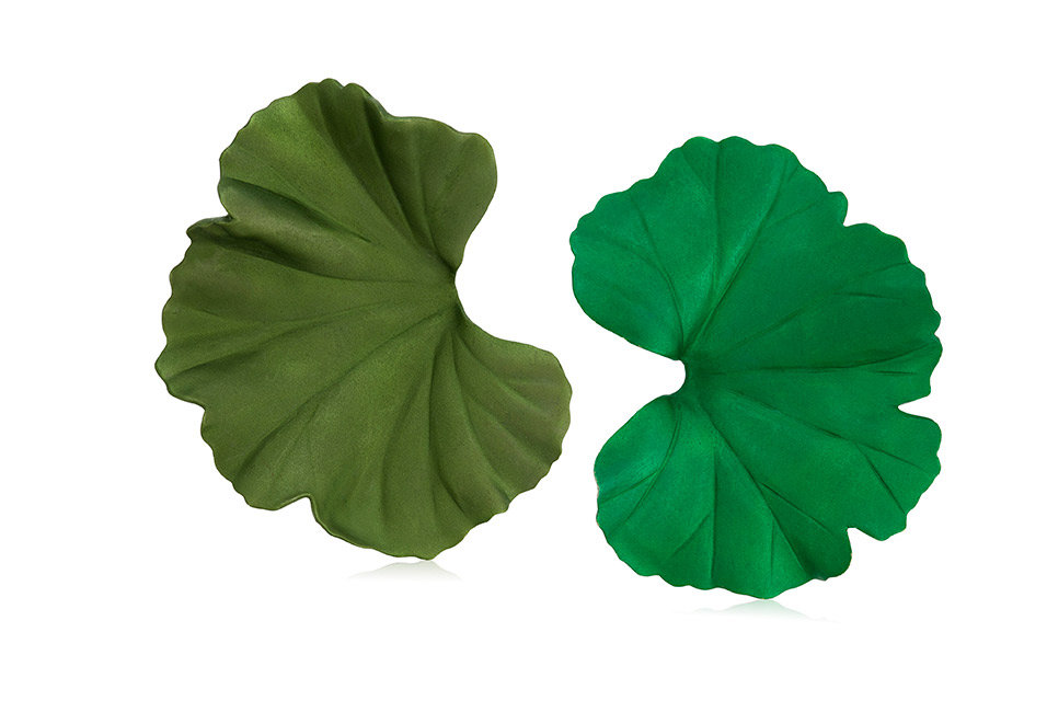 18kt 'geranium' Leaf Earrings