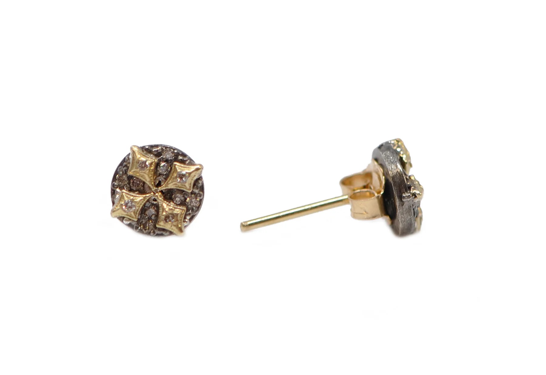 18kt Crivelli Stud Earrings