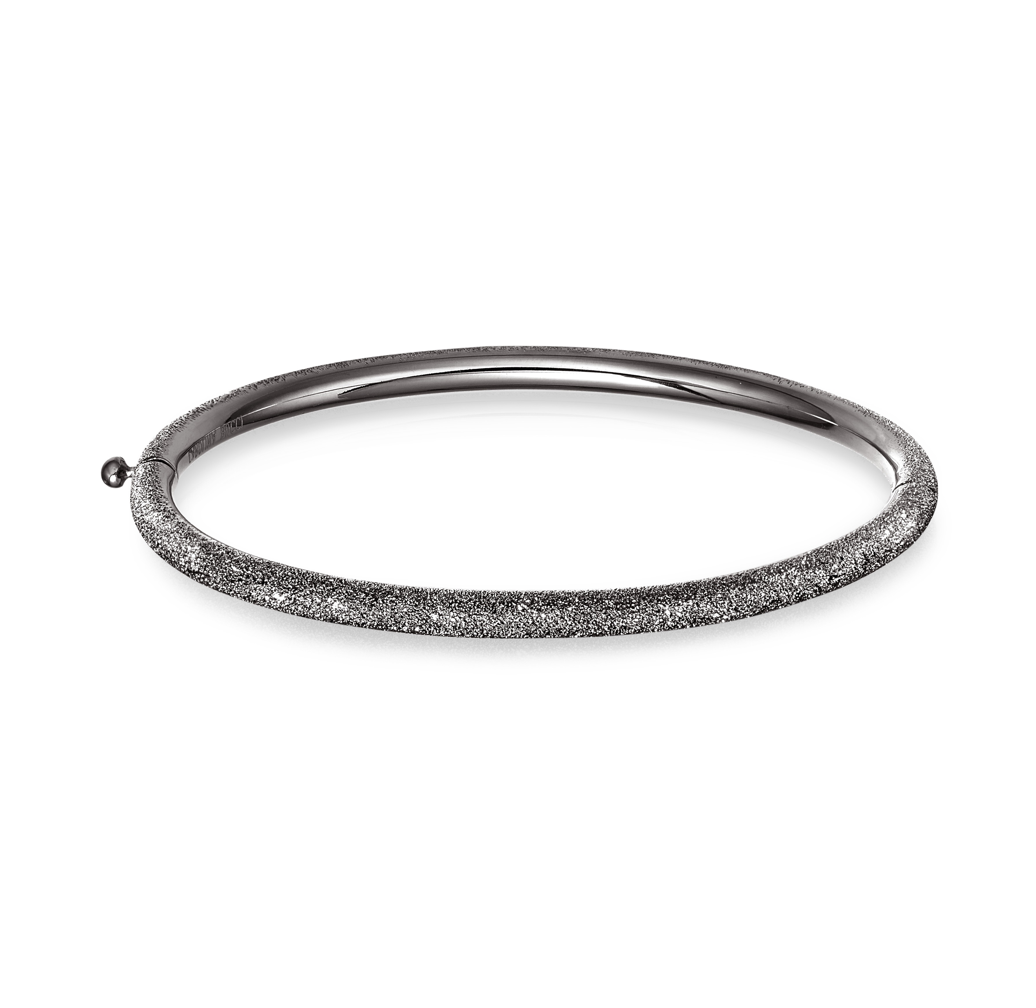 18kt Florentine Finish Thick Bangle