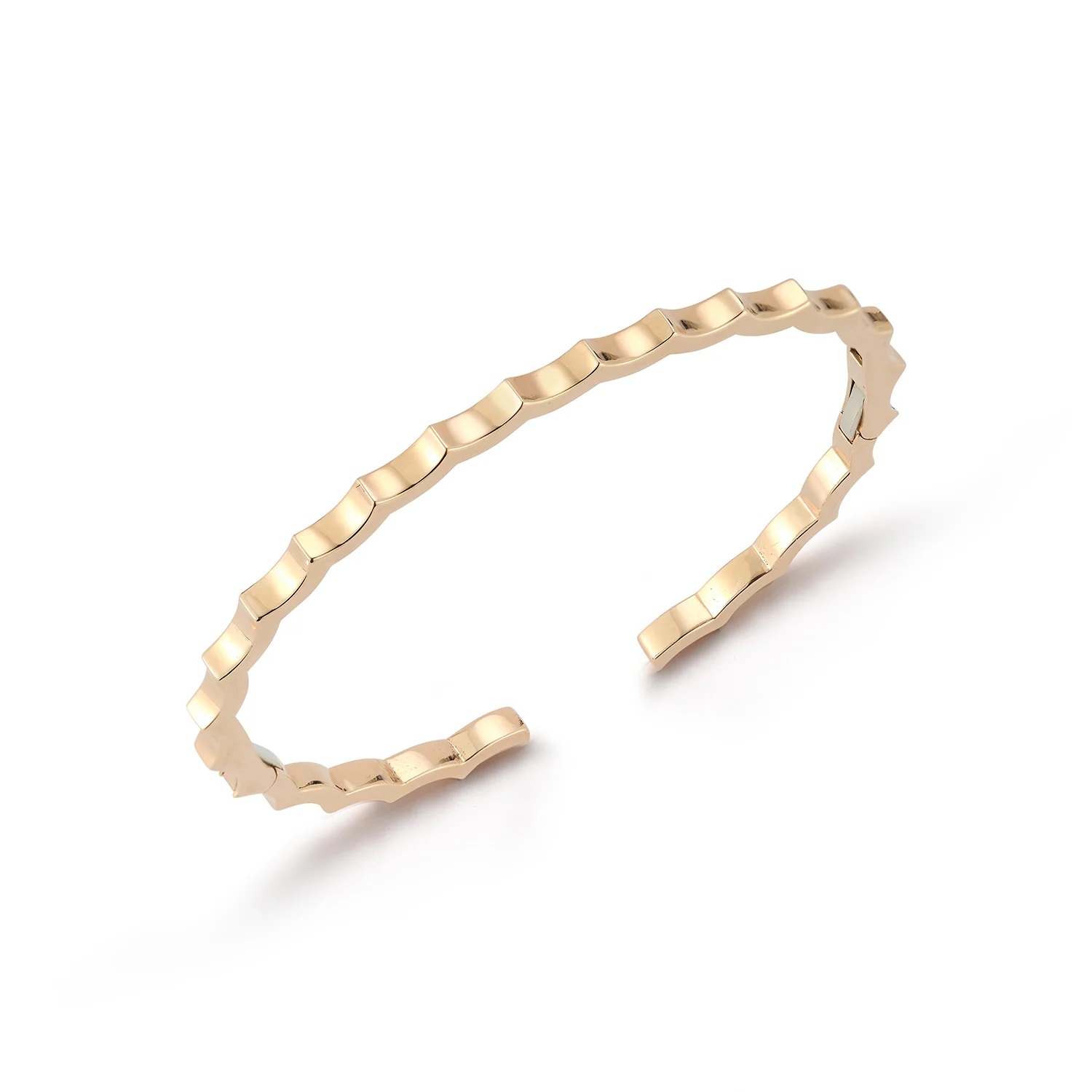18kt Clive Ii Scalloped Hinge Bracelet