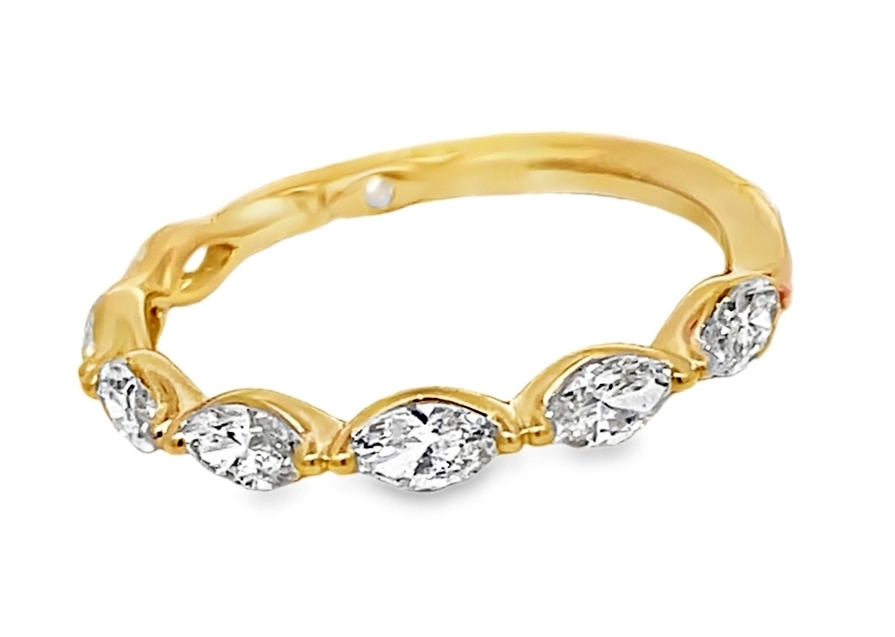 A. Jaffe No Sz .67 Cttw 18k Yg Marquise Dia Band W/yg Quilted Dia Accent H-i Vs1-vs2 itemprop=
