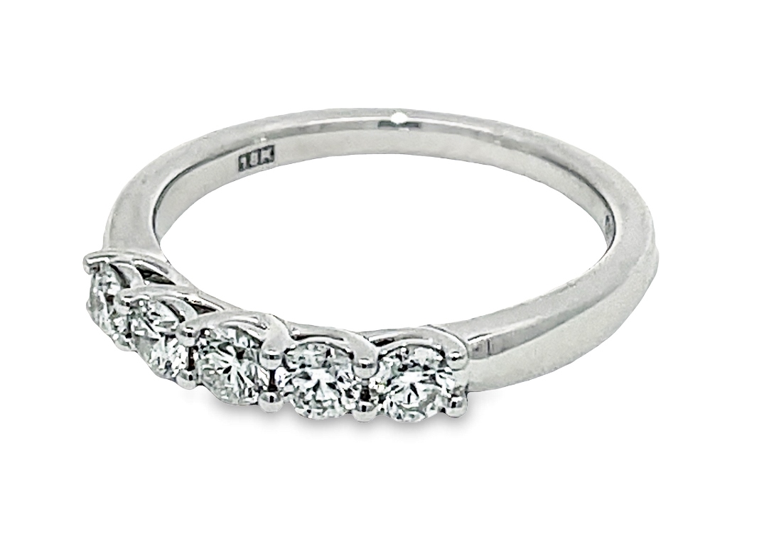 A. Jaffe .50ctw 18k Wg 5-stone Prong Set Dia Wedding Band G-h Vs1-si1 itemprop=