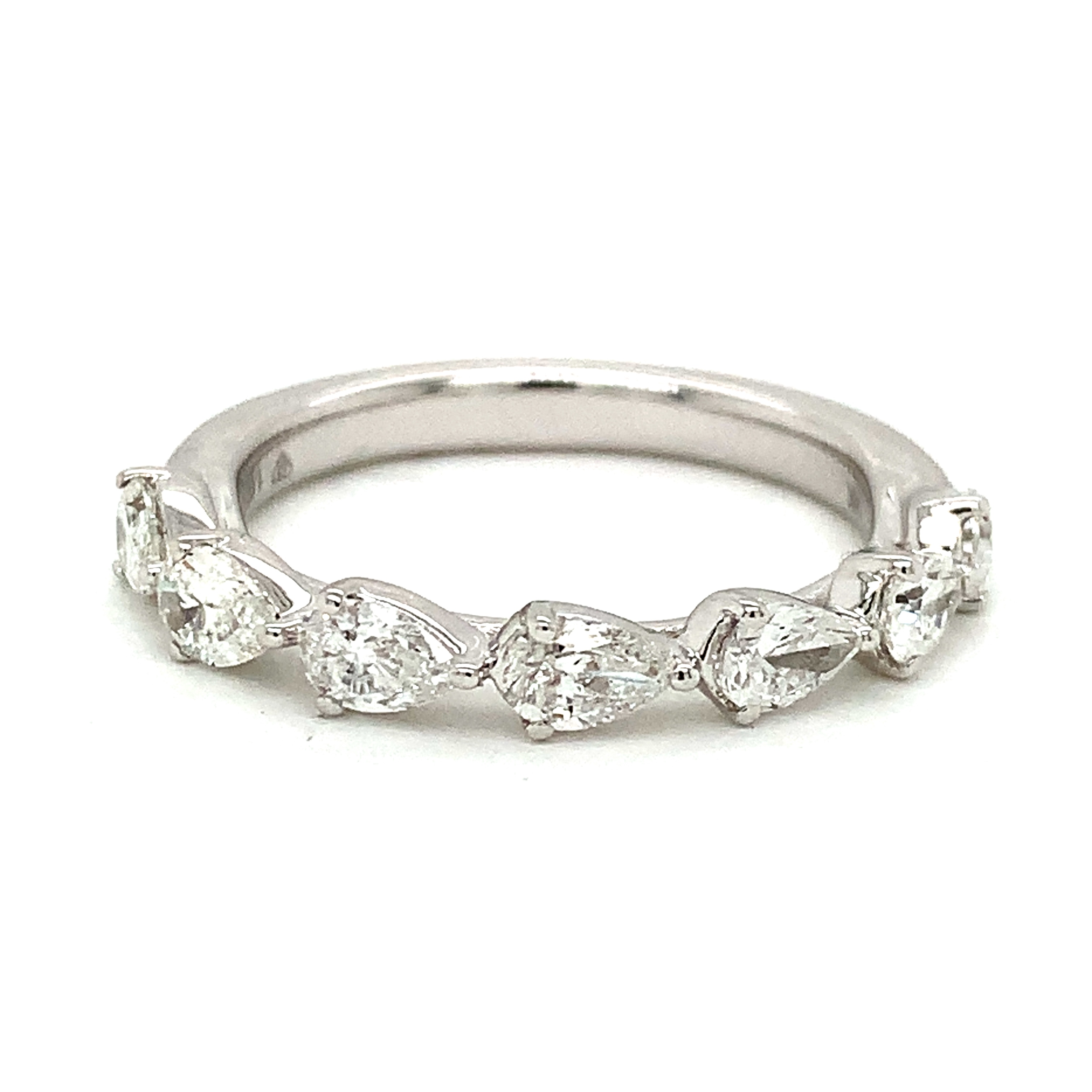 1.07cttw 14kt Wg East-west Prong Set Pear Dia Band G-i Si1-si2 itemprop=