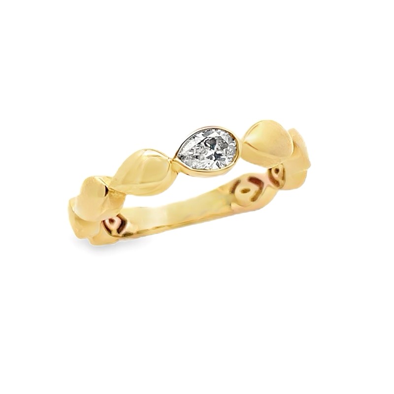 14k Yellow Gold Pear Shape Diamond Ring .25 Ctw