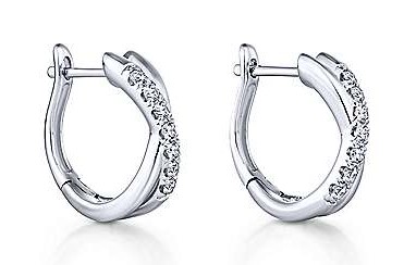 G&c .21cttw 14kt Wg Twisted 15mm Dia Huggie Earrings G-i Vs1-vs2 Serial #s2026146