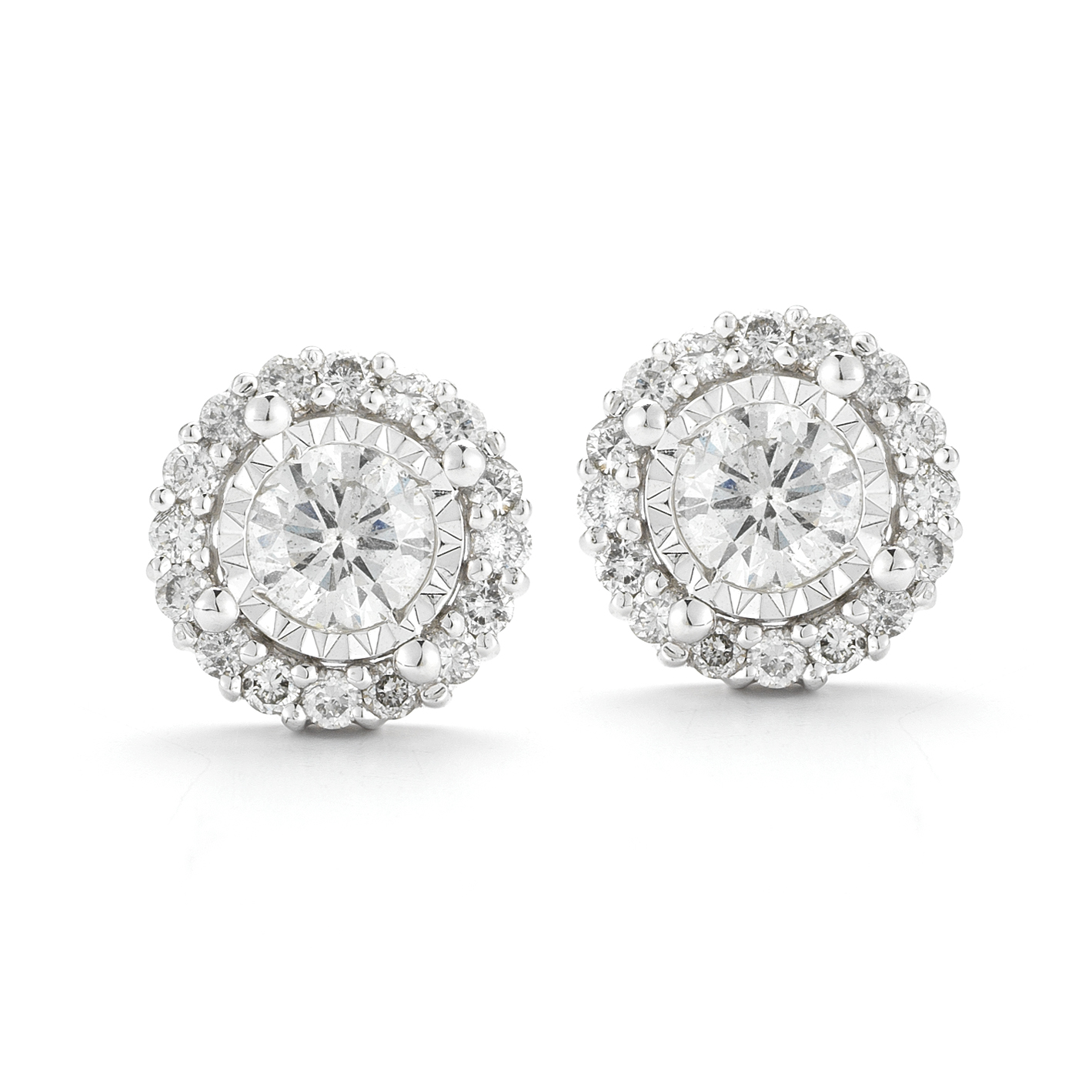 .26cttw 14kt Wg Miracle Rd Halo-style Diamond Earrings G-i Si1-i1