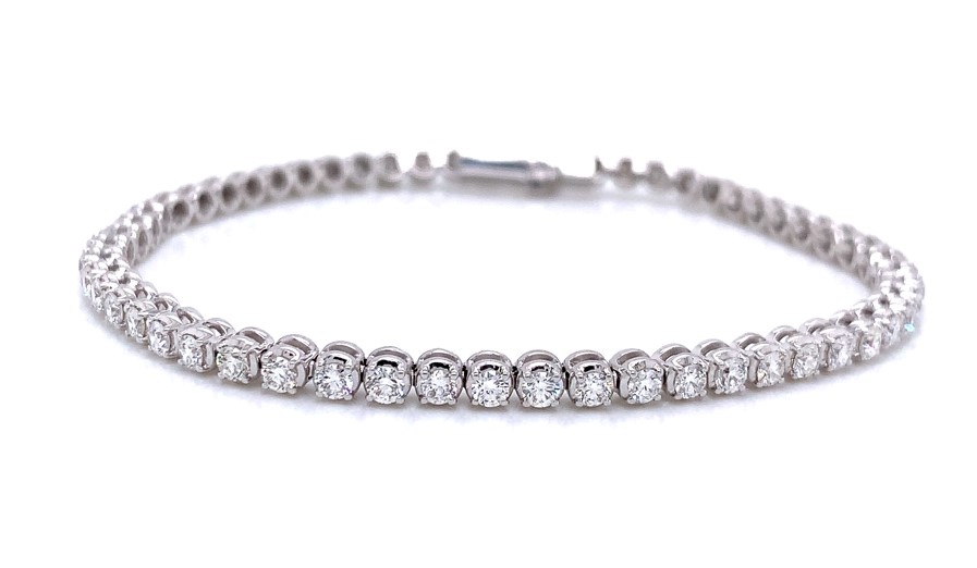 Fire & Ice 3.00cttw 18kt Wg Riviera Line Bracelet I-j Vs2-si1 itemprop=