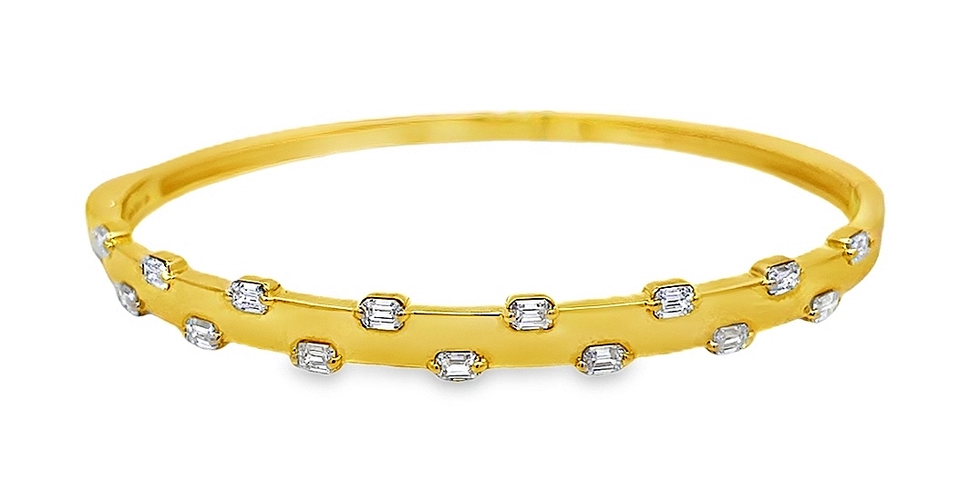 1.23cttw 14kt Yg Emerald Cut Diamond Contemporary Bangle G-i Vs1-si1 itemprop=