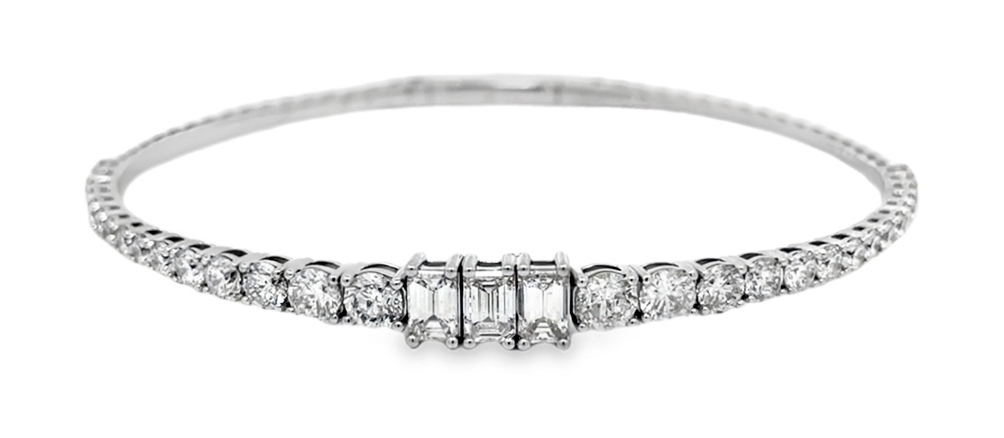 3.67cttw 14kt Wg Emerald-cut & Grad Rd Dia Bracelet F-h Vs2-i1 itemprop=
