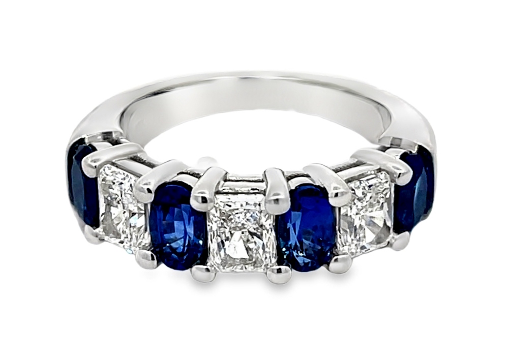 1.82stw 1.54dtw Gia 18k Wg Rad Dia & Ov Blue Sapphire Band Style Ring G-h Vs1-vs2 Gia 5426449688 7431040771 5426731694 itemprop=