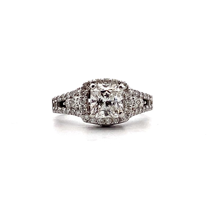 14 Karat white gold Diamond Ring