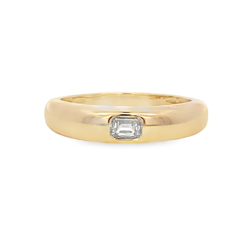 14 Karat Yellow Gold Emerald Cut Diamond Ring .21 Carat