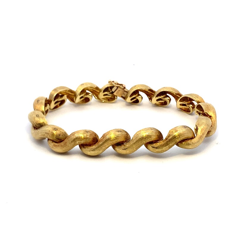 Estate 18 Karat yellow gold "S" Link Bracelet Measuring 7.50" Long