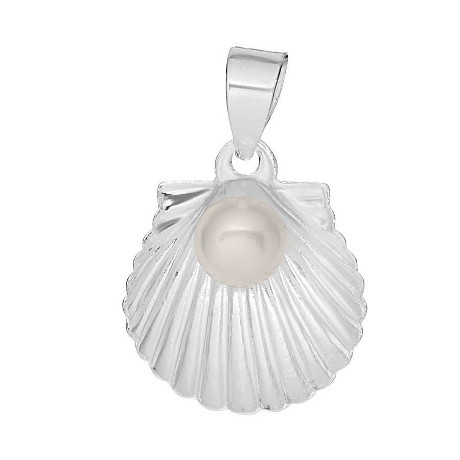 Sterling Silver Pearl And Scallop Shell Pendant On An 18 Inch Rolo Chain.